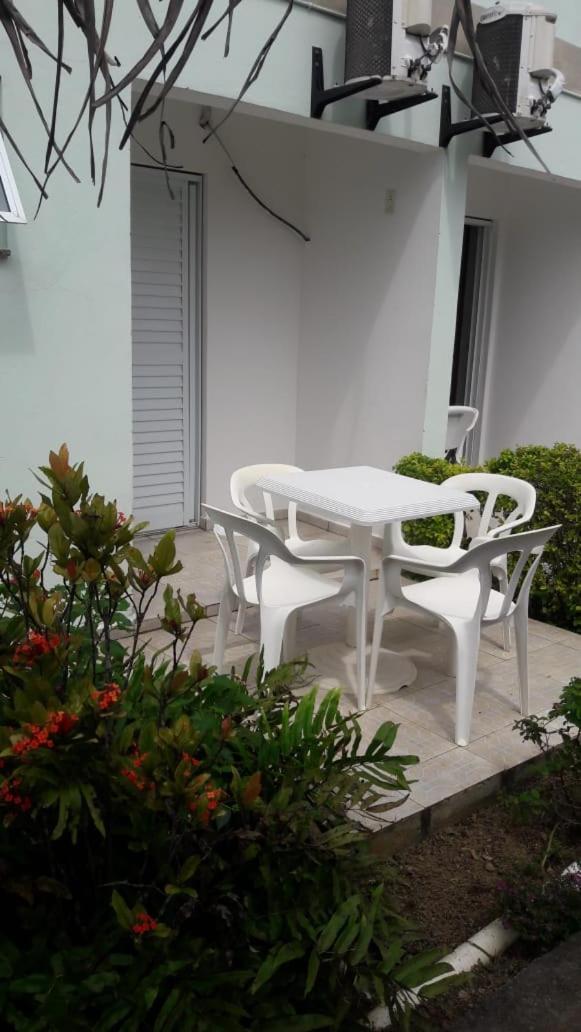 Kitnets & Flats Villa Ubatuba Exterior photo